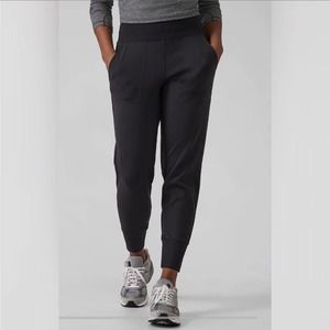 ATHLETA Venice Jogger Active Athleisure Pants